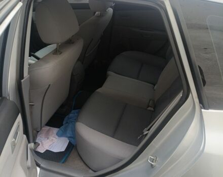 Серый Мазда 3, объемом двигателя 1.3 л и пробегом 196 тыс. км за 2700 $, фото 6 на Automoto.ua