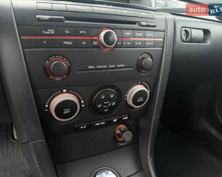 Серый Мазда 3, объемом двигателя 1.6 л и пробегом 207 тыс. км за 4600 $, фото 19 на Automoto.ua