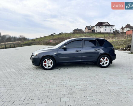 Сірий Мазда 3, об'ємом двигуна 1.6 л та пробігом 300 тис. км за 4500 $, фото 2 на Automoto.ua
