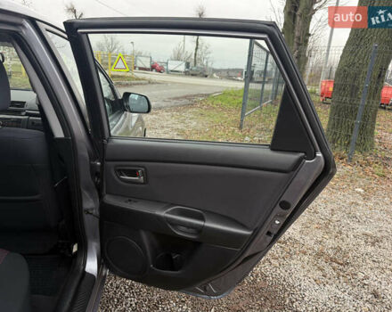 Серый Мазда 3, объемом двигателя 1.6 л и пробегом 207 тыс. км за 4600 $, фото 31 на Automoto.ua