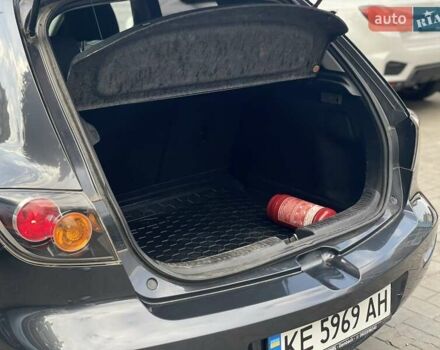 Сірий Мазда 3, об'ємом двигуна 1.6 л та пробігом 258 тис. км за 4600 $, фото 10 на Automoto.ua