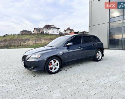 Сірий Мазда 3, об'ємом двигуна 1.6 л та пробігом 300 тис. км за 4500 $, фото 1 на Automoto.ua