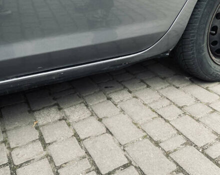 Серый Мазда 3, объемом двигателя 1.35 л и пробегом 304 тыс. км за 3500 $, фото 9 на Automoto.ua