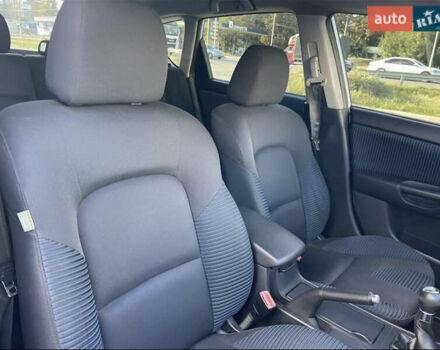 Серый Мазда 3, объемом двигателя 2 л и пробегом 191 тыс. км за 4100 $, фото 9 на Automoto.ua