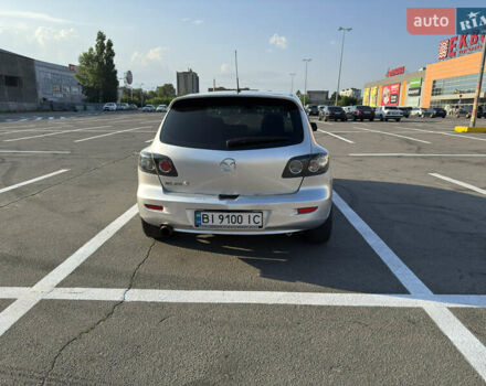 Серый Мазда 3, объемом двигателя 2 л и пробегом 191 тыс. км за 4700 $, фото 5 на Automoto.ua