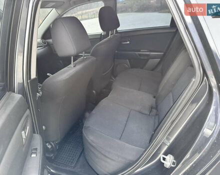 Сірий Мазда 3, об'ємом двигуна 1.6 л та пробігом 300 тис. км за 4500 $, фото 25 на Automoto.ua