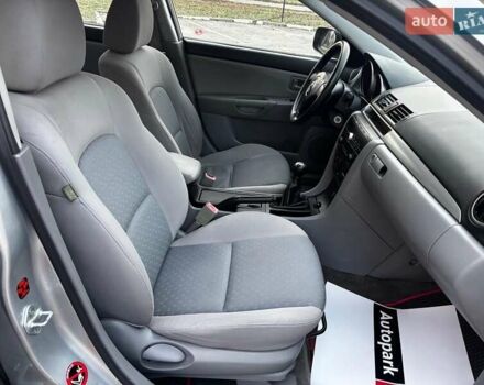 Сірий Мазда 3, об'ємом двигуна 1.4 л та пробігом 198 тис. км за 5490 $, фото 16 на Automoto.ua
