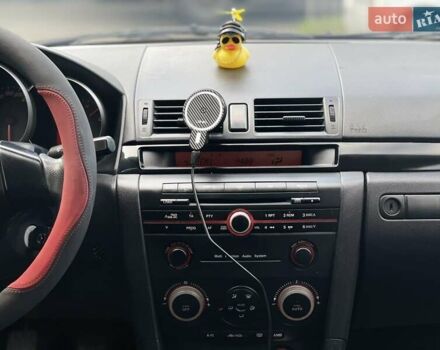 Сірий Мазда 3, об'ємом двигуна 1.6 л та пробігом 258 тис. км за 4600 $, фото 17 на Automoto.ua