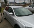 Серый Мазда 3, объемом двигателя 1.6 л и пробегом 190 тыс. км за 6000 $, фото 1 на Automoto.ua