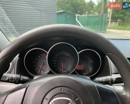 Серый Мазда 3, объемом двигателя 1.3 л и пробегом 240 тыс. км за 4100 $, фото 8 на Automoto.ua