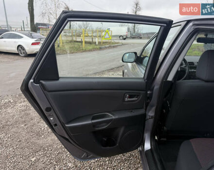 Серый Мазда 3, объемом двигателя 1.6 л и пробегом 207 тыс. км за 4600 $, фото 34 на Automoto.ua