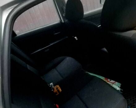 Серый Мазда 3, объемом двигателя 1.6 л и пробегом 206 тыс. км за 3950 $, фото 3 на Automoto.ua