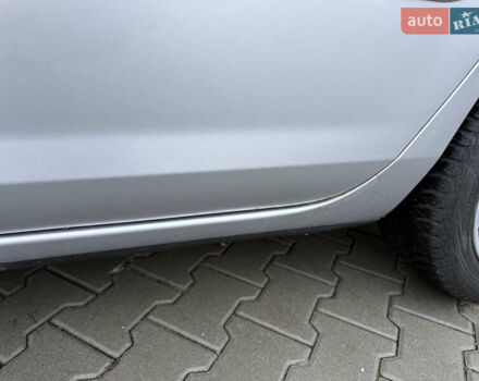 Сірий Мазда 3, об'ємом двигуна 1.6 л та пробігом 176 тис. км за 4800 $, фото 9 на Automoto.ua