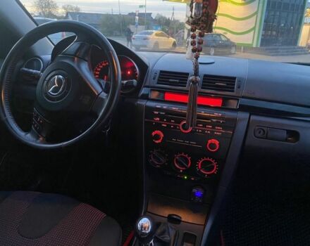 Мазда 3 2005 в Нововолынск на Automoto.ua Серый Мазда 3, объемом двигателя 1.6 л и пробегом 274 тыс. км за 4800 $, фото 2 на Automoto.ua