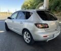 Серый Мазда 3, объемом двигателя 1.3 л и пробегом 282 тыс. км за 3800 $, фото 2 на Automoto.ua