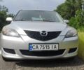 Серый Мазда 3, объемом двигателя 1.6 л и пробегом 250 тыс. км за 5500 $, фото 2 на Automoto.ua