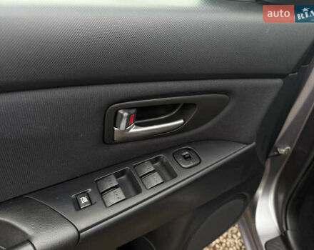 Серый Мазда 3, объемом двигателя 1.6 л и пробегом 207 тыс. км за 4600 $, фото 24 на Automoto.ua