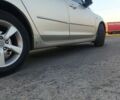 Серый Мазда 3, объемом двигателя 1.6 л и пробегом 323 тыс. км за 4500 $, фото 7 на Automoto.ua