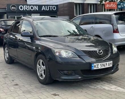Сірий Мазда 3, об'ємом двигуна 1.6 л та пробігом 258 тис. км за 4600 $, фото 6 на Automoto.ua