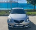 Сірий Мазда 3, об'ємом двигуна 1.6 л та пробігом 240 тис. км за 80 $, фото 1 на Automoto.ua