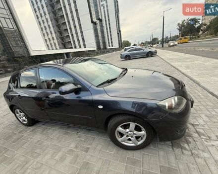 Сірий Мазда 3, об'ємом двигуна 1.6 л та пробігом 259 тис. км за 4500 $, фото 2 на Automoto.ua