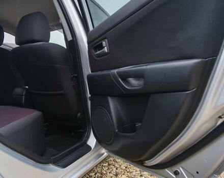 Сірий Мазда 3, об'ємом двигуна 1.6 л та пробігом 263 тис. км за 4700 $, фото 16 на Automoto.ua