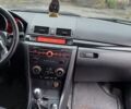 Серый Мазда 3, объемом двигателя 1.6 л и пробегом 270 тыс. км за 1999 $, фото 3 на Automoto.ua