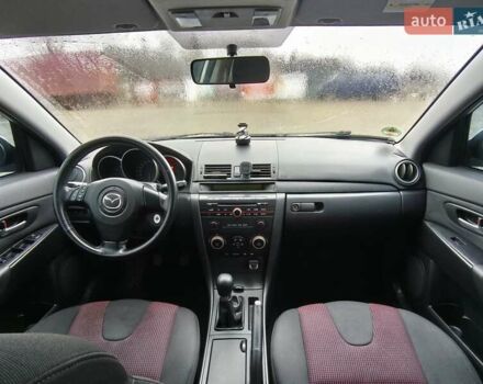 Сірий Мазда 3, об'ємом двигуна 1.6 л та пробігом 263 тис. км за 4700 $, фото 18 на Automoto.ua