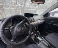 Сірий Мазда 3, об'ємом двигуна 1.6 л та пробігом 235 тис. км за 3131 $, фото 5 на Automoto.ua