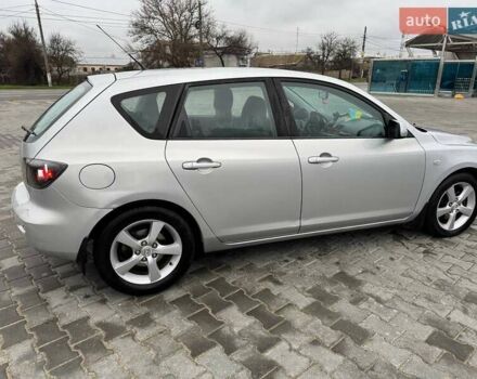 Сірий Мазда 3, об'ємом двигуна 1.6 л та пробігом 187 тис. км за 4200 $, фото 5 на Automoto.ua
