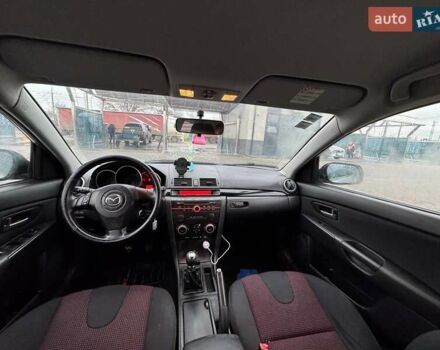 Сірий Мазда 3, об'ємом двигуна 1.6 л та пробігом 187 тис. км за 4200 $, фото 1 на Automoto.ua