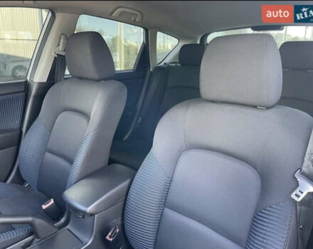 Серый Мазда 3, объемом двигателя 2 л и пробегом 191 тыс. км за 4100 $, фото 6 на Automoto.ua