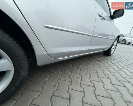 Сірий Мазда 3, об'ємом двигуна 1.6 л та пробігом 176 тис. км за 4800 $, фото 8 на Automoto.ua