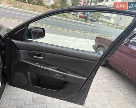 Сірий Мазда 3, об'ємом двигуна 1.6 л та пробігом 259 тис. км за 4500 $, фото 9 на Automoto.ua