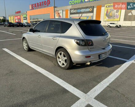 Серый Мазда 3, объемом двигателя 2 л и пробегом 191 тыс. км за 4700 $, фото 6 на Automoto.ua