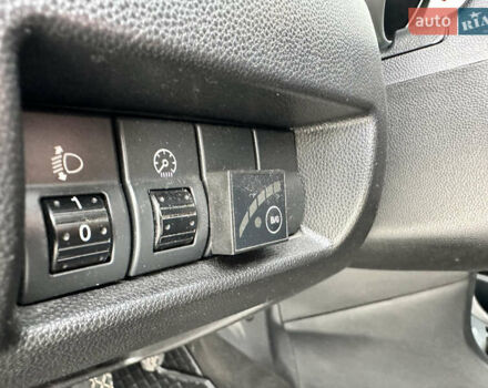 Сірий Мазда 3, об'ємом двигуна 1.6 л та пробігом 300 тис. км за 4500 $, фото 20 на Automoto.ua