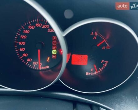Сірий Мазда 3, об'ємом двигуна 1.6 л та пробігом 199 тис. км за 4600 $, фото 12 на Automoto.ua