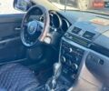 Серый Мазда 3, объемом двигателя 2 л и пробегом 300 тыс. км за 2500 $, фото 3 на Automoto.ua