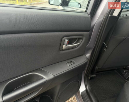 Серый Мазда 3, объемом двигателя 1.6 л и пробегом 207 тыс. км за 4600 $, фото 35 на Automoto.ua