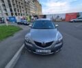 Сірий Мазда 3, об'ємом двигуна 2 л та пробігом 301 тис. км за 3700 $, фото 1 на Automoto.ua