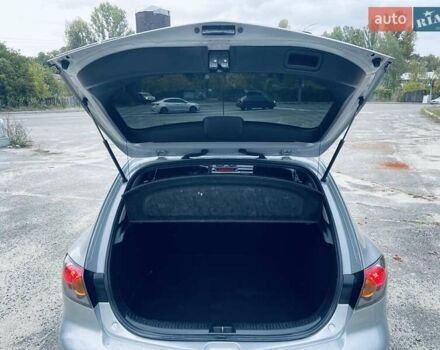 Сірий Мазда 3, об'ємом двигуна 1.6 л та пробігом 199 тис. км за 4600 $, фото 9 на Automoto.ua