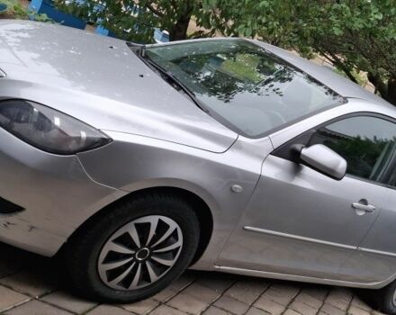 Сірий Мазда 3, об'ємом двигуна 1.6 л та пробігом 180 тис. км за 2601 $, фото 4 на Automoto.ua