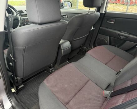 Серый Мазда 3, объемом двигателя 1.6 л и пробегом 207 тыс. км за 4600 $, фото 7 на Automoto.ua