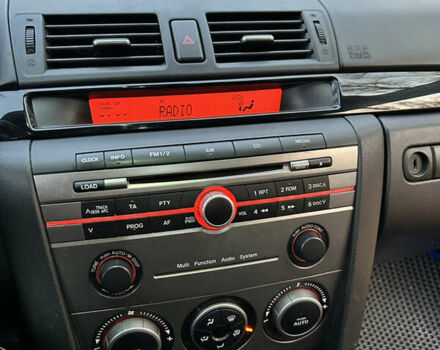 Сірий Мазда 3, об'ємом двигуна 1.6 л та пробігом 283 тис. км за 5500 $, фото 18 на Automoto.ua