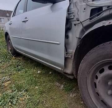 Серый Мазда 3, объемом двигателя 1.6 л и пробегом 370 тыс. км за 2200 $, фото 5 на Automoto.ua