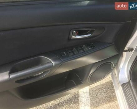 Сірий Мазда 3, об'ємом двигуна 1.6 л та пробігом 251 тис. км за 5300 $, фото 6 на Automoto.ua