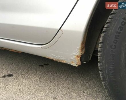 Серый Мазда 3, объемом двигателя 1.6 л и пробегом 212 тыс. км за 3500 $, фото 8 на Automoto.ua