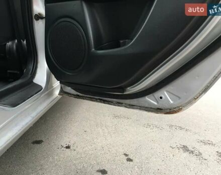 Серый Мазда 3, объемом двигателя 1.6 л и пробегом 212 тыс. км за 3500 $, фото 16 на Automoto.ua