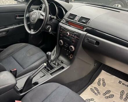 Сірий Мазда 3, об'ємом двигуна 1.6 л та пробігом 216 тис. км за 4800 $, фото 11 на Automoto.ua