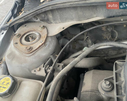 Серый Мазда 3, объемом двигателя 1.6 л и пробегом 196 тыс. км за 4500 $, фото 19 на Automoto.ua